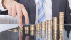 Кто в Казахстане зарабатывает больше 500 тысяч тенге