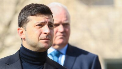 Зеленский ввёл военное положение на всей территории Украины
