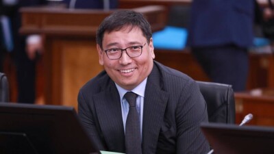 Аким Алматы: Я не намерен каждый раз ремонтировать дороги