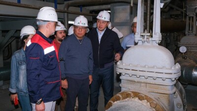 Аким Алматы посетил котельную в Бостандыкском районе и потребовал завершить работы в срок
