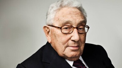 Бывший госсекретарь США Киссинджер: Есть три варианта, как завершится конфликт в Украине