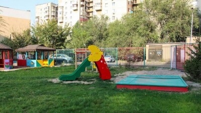 "Акимат – не супермен". Почему на детских площадках Уральска стояли тренажёры, отрезающие пальцы