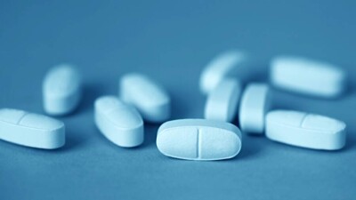 Ни протокола лечения, ни лекарств: почему в Алматы не могут помочь ребёнку с редким заболеванием