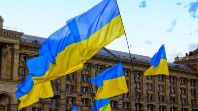 Франция советует своим гражданам, находящимся в Украине, запастись едой и топливом