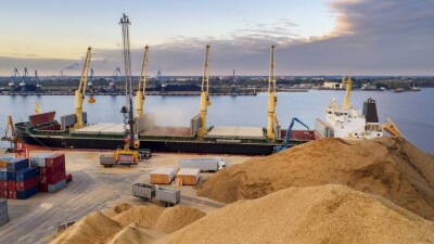 В КТЖ прокомментировали вывоз украинского зерна на казахстанском судне "Жибек жолы"