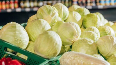 Фермерская капуста по 185 тенге появится в магазинах Алматы