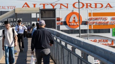 Насколько успешны попытки госорганов навести порядок на рынке "Алтын Орда"