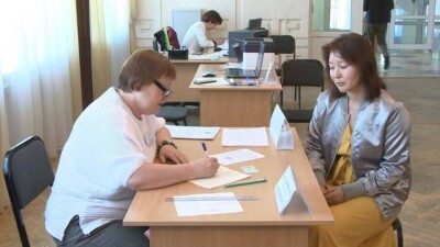 Призёр Каннского кинофестиваля Самал Еслямова проголосовала на референдуме