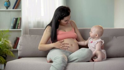 Беби-бум продолжается: в среднем на одну казахстанку приходится трое детей