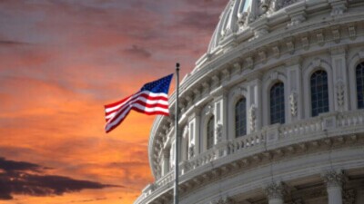 Сенат США одобрил закон о ленд-лизе, который позволит быстрее поставлять оружие Украине