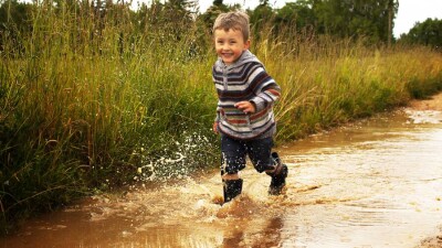 Ветреную и дождливую погоду прогнозируют в Казахстане на ближайшие дни