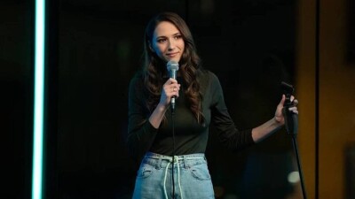 "Женский стендап" и The 69 Eyes. Как интересно провести выходные 18 и 19 мая в Астане и Алматы