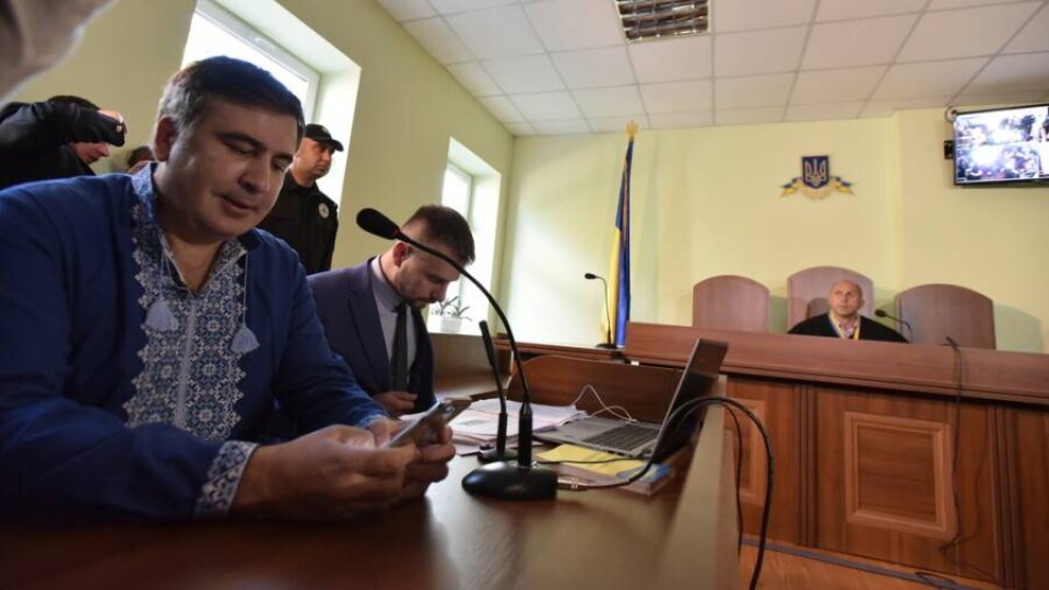 В Тбилиси между полицией и сторонниками Саакашвили произошли стычки