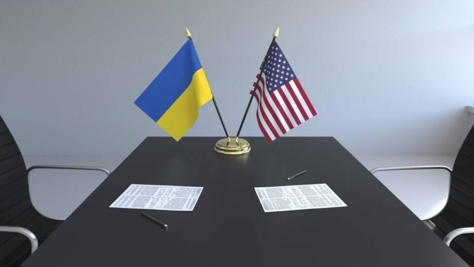 США призывают своих граждан покинуть Украину из-за опасности военных действий со стороны России