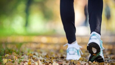 Жителям Узбекистана будут платить из госбюджета за ходьбу