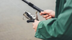 Алкоголь на рыбалке обернулся штрафом для сельчанина в Павлодарской области