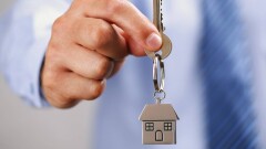 Россия выдала Казахстану бухгалтера, которую подозревают в обмане 80 алматинских дольщиков