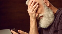 Казахстанца дважды обманули в интернете на миллионы тенге