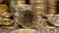 Более 370 млн тенге, выделенных по программе "Енбек", похитили в Центре занятости Алматы