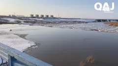 Мост через Эмбу в Актюбинской области перекрыли из-за паводков