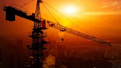 Руководство компании-застройщика арестовали по подозрению в обмане более 100 дольщиков в Каскелене