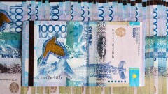 В Павлодаре задержали женщину, которая заняла у знакомых 100 млн тенге и не вернула