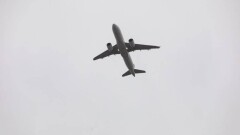 Ситуацию с авиарейсом FlyArystan объяснили неисправностью аварийного трапа