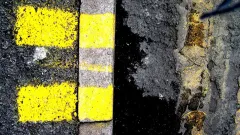Не менять неповреждённые бордюры при строительстве BRT пообещали власти Алматы