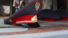 Двух сотрудников полиции арестовали в Шымкенте за незаконную регистрацию автомобилей