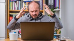 Сервис обращений в госорганы eOtinish временно не работает
