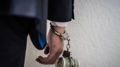 Задержание акима Илийского района оказалось связано с деятельностью мусорного полигона