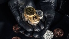 У двоих казахстанцев конфисковали сотни тысяч долларов за обмен криптовалюты без лицензии