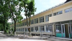 До сентября завершить затянувшийся ремонт школы №9 поручил Досаев