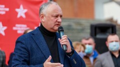 Додон: Мне советовали не критиковать правительство и уезжать из Молдовы