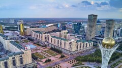 Кого угостят обедами и чаем с баурсаками в День благодарности в Астане