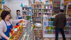 Какая часть пенсии уходит в Казахстане на еду