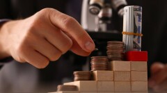 Ущерб в 250 млн тенге: компанию Sterling Invest подозревают в создании финансовой пирамиды