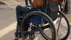 В правительстве ответили депутатам, которые призвали платить казахстанцам с инвалидностью и пенсию, и пособия