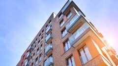 32-летний сирота через суд добился постановки в очередь на жильё в Астане