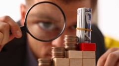 Просрочки растут: МФО дают в долг тем казахстанцам, которым отказывают банки