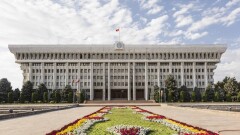 Министр сельского хозяйства Кыргызстана: Я не произвожу яйца, их несут куры