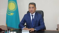 "Скоро стану блондином": аким Караганды разозлился на подрядчика по ремонту дорог