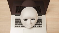 Мошенники создали фейковый сайт KASE и от имени брокеров предлагают выгодно вложить свои деньги