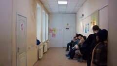 В Казахстане двое из трёх сотрудников, занятых в сферах здравоохранения и соцуслуг, живут в городах