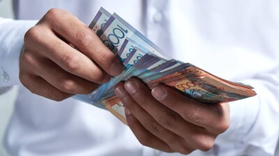 Медбрат украл 2 млн тенге у пациента в Алматы