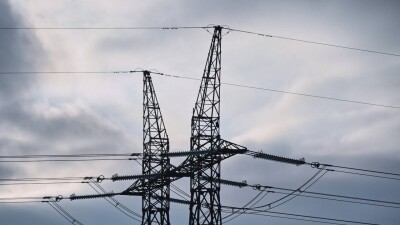 Почему часть казахстанцев так много платит за электроэнергию, разбираются антимонопольщики