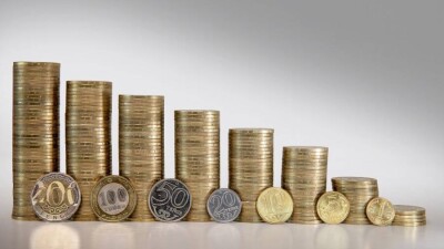 Средняя зарплата в Казахстане выросла на 24% за год