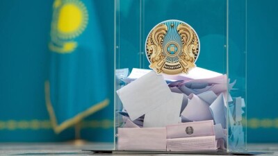 Минюст: Назарбаев не сможет баллотироваться на осенних выборах