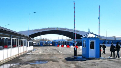 Семь КПП на границе с Кыргызстаном реконструируют до 2025 года