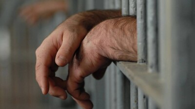 Сельский аким снова сел пьяным за руль и получил 15 суток изолятора в Карагандинской области